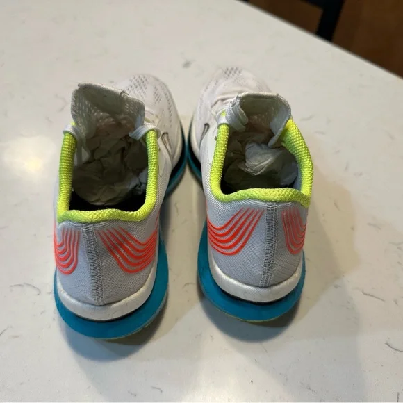 Saucony Women Endorphin Pro S10598-10 White Running Shoes Sneakers Size 7 - Picture 4 of 6